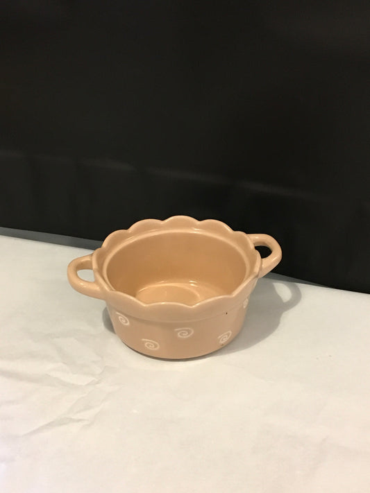 Ceramic Claypot with Swirl Design