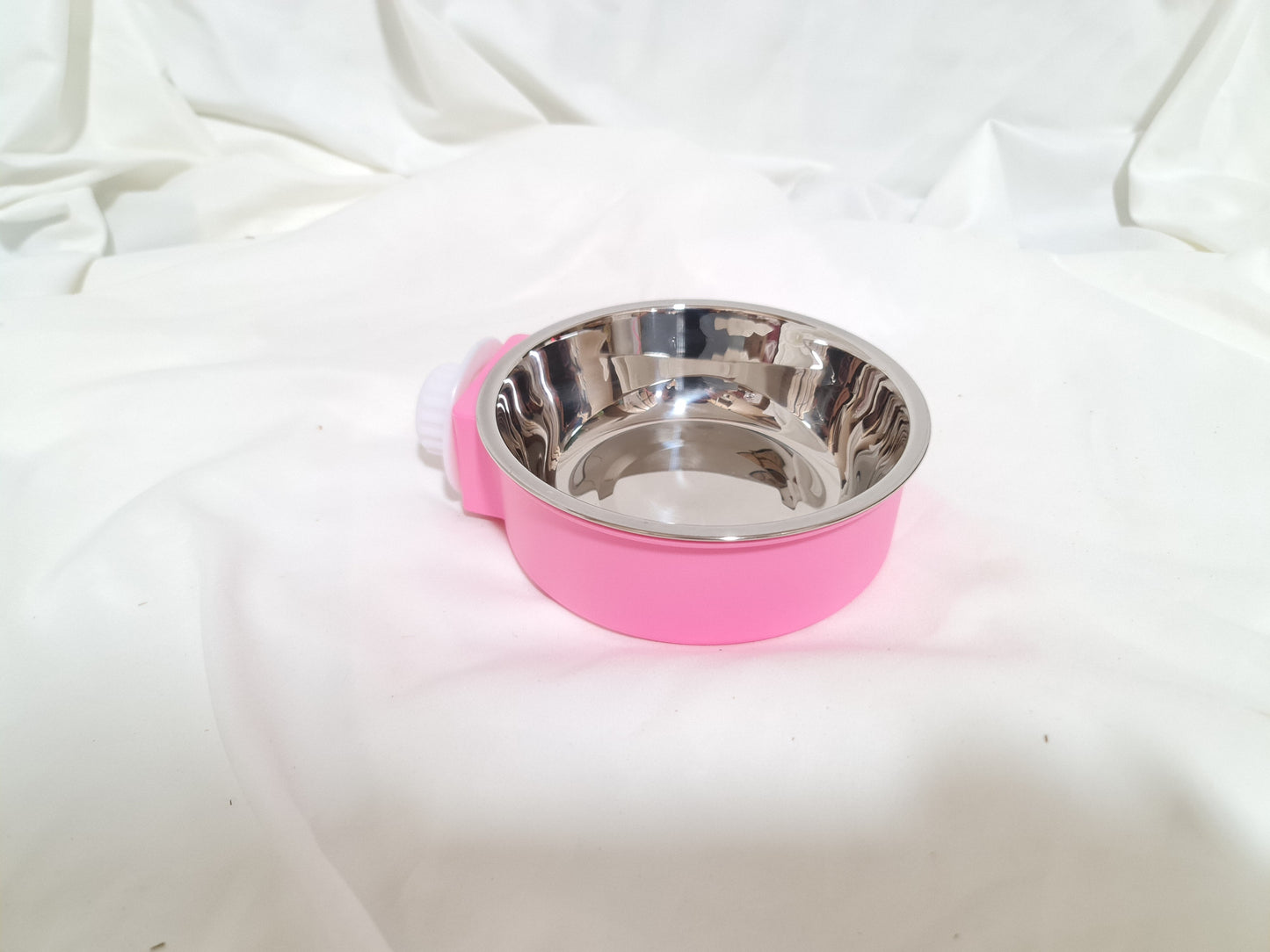 Twist-in Colored Bowls