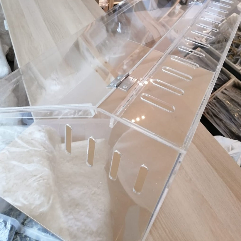 PREORDER Clear Acrylic Tank with Flip Lid for hamsters (Multiple sizes)