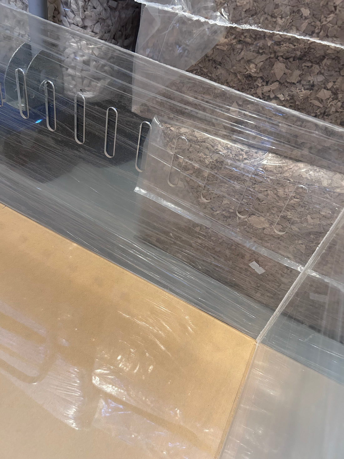 PRELOVED/EX STOCK Clear Acrylic Tanks (Ready to deliver) – Fatpouches