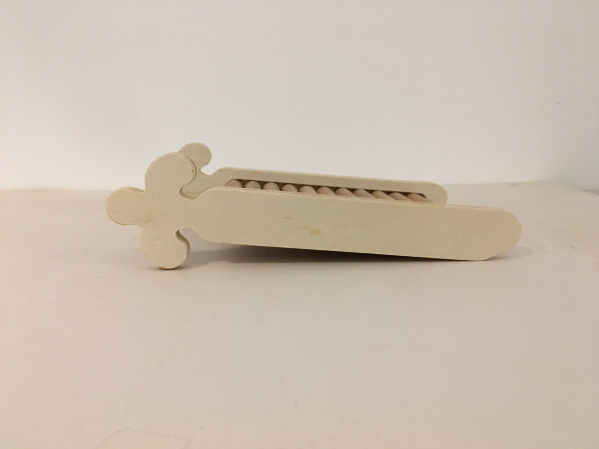 Preloved Bucastate Wooden Carrot bridge